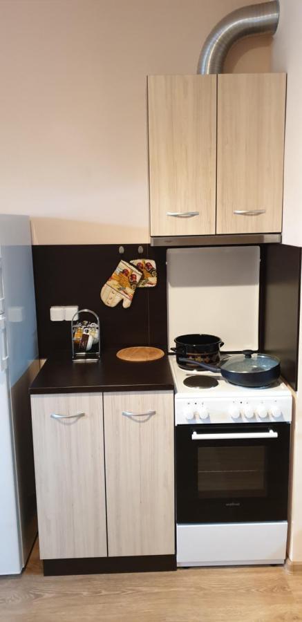 فارنا Family Holiday Apartments Breez 1 المظهر الخارجي الصورة