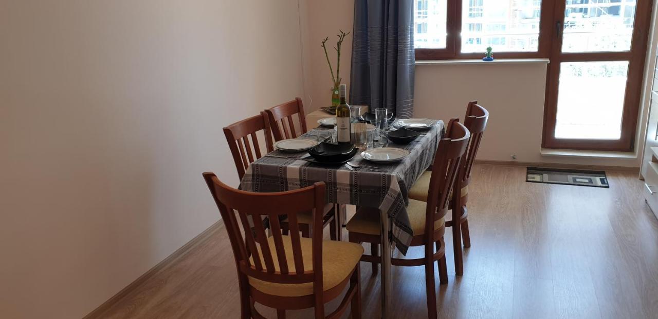 فارنا Family Holiday Apartments Breez 1 المظهر الخارجي الصورة
