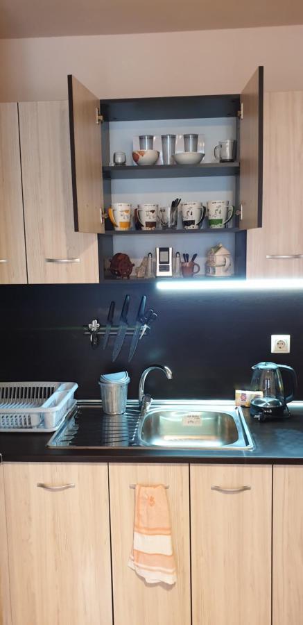 فارنا Family Holiday Apartments Breez 1 المظهر الخارجي الصورة