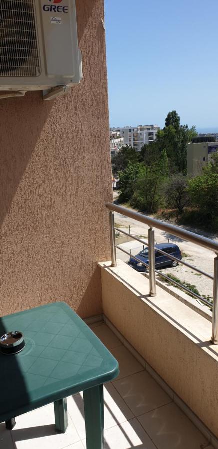 فارنا Family Holiday Apartments Breez 1 المظهر الخارجي الصورة